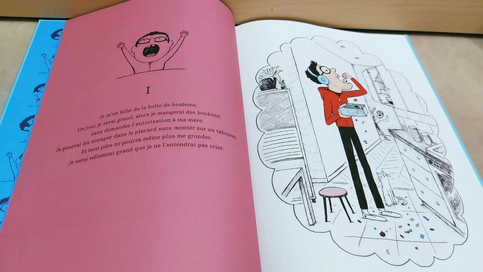 🌺 Livre Grand format : Un jour - photo numéro 5