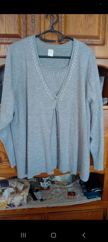 ensemble gilet et pull
