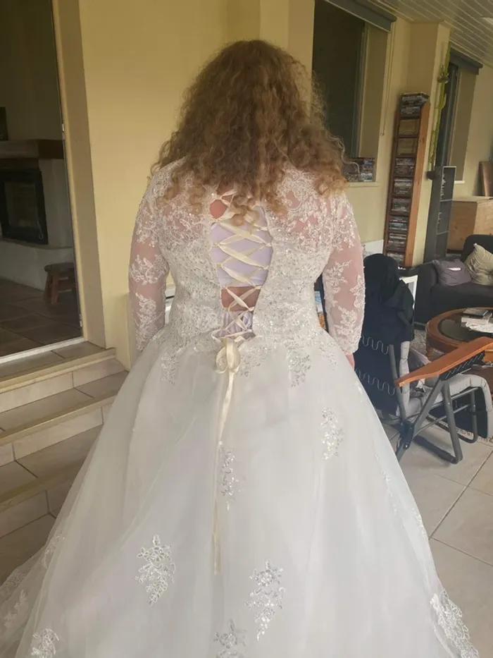 Robe de mariage neuve