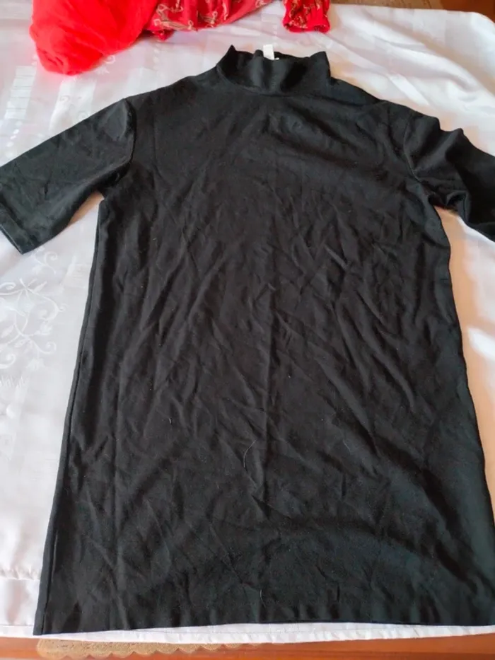Robe noir col haut manche courte HM TXS - photo numéro 2