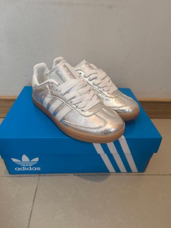 Baskets adidas Originals SAMBA OG argentées --- Taille 41