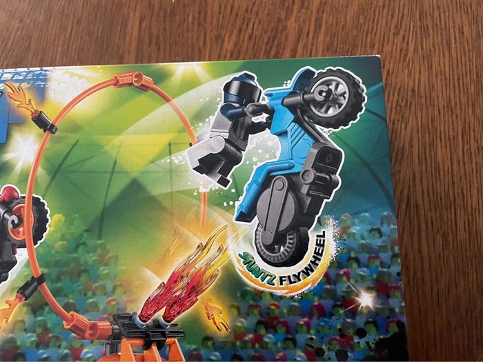 Boîte lego city 60299 Neuve - photo numéro 8