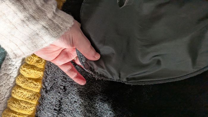 Veste en simili cuir et moumoute - photo numéro 7