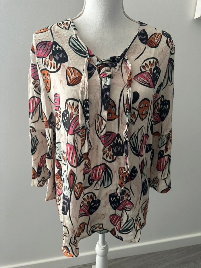 Blouse bariolée à fleurs beige crème et multicolore Mise au Green T1 38 M