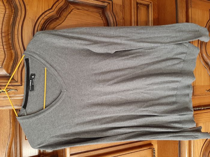 2 pulls hommes manches longues Taille XL - photo numéro 2