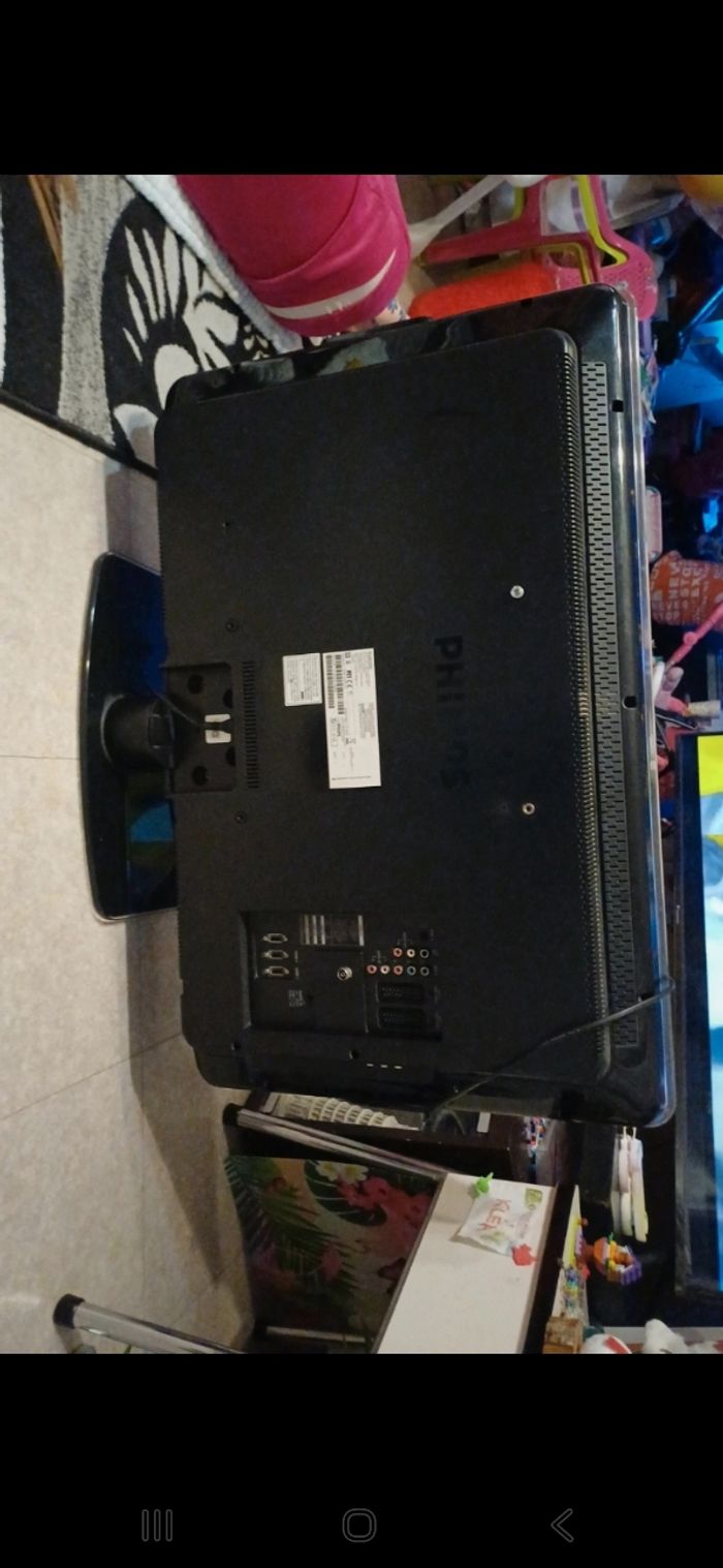 Téléviseur - photo numéro 2