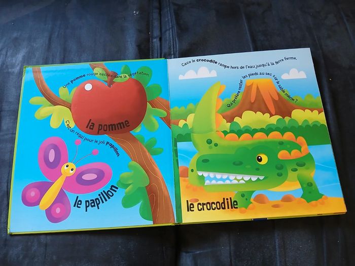 Livre cartonné avec rabats - photo numéro 2