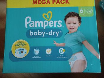 Couches pampers T6