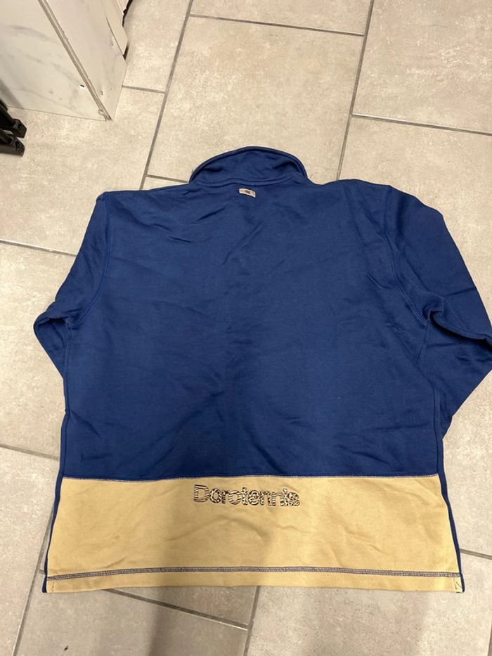 Pull taille 3 - photo numéro 2