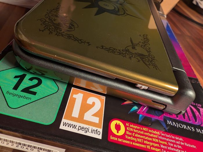Console 3DS Majora's Mask - photo numéro 5