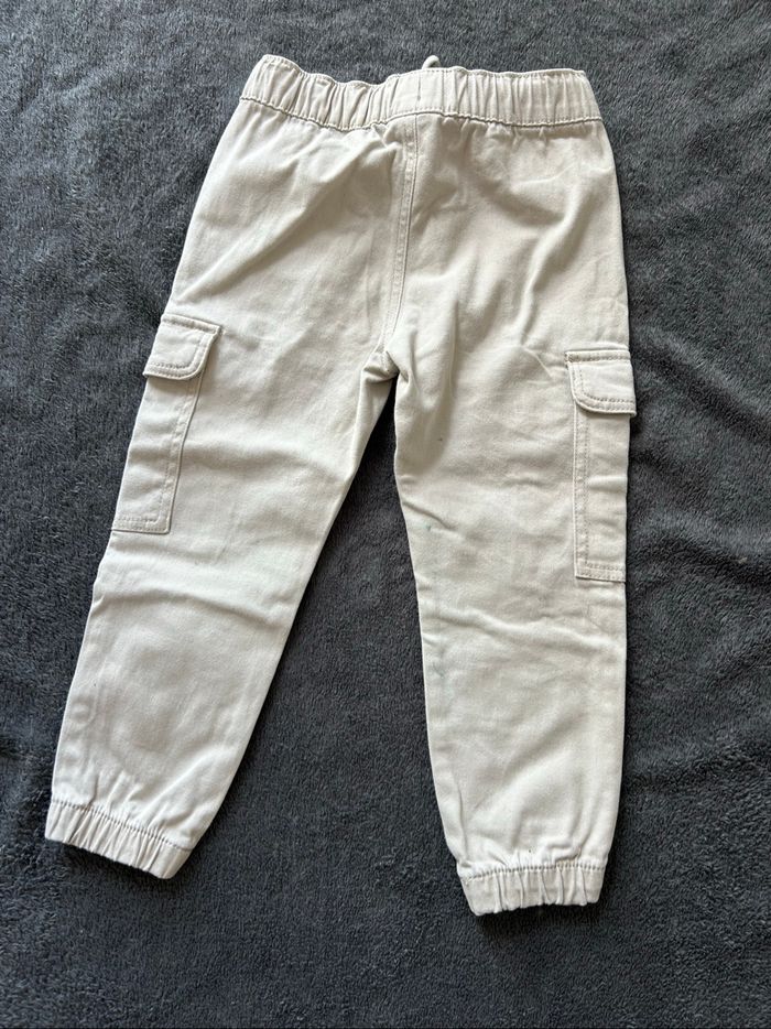 Pantalon beige avec poches - photo numéro 4