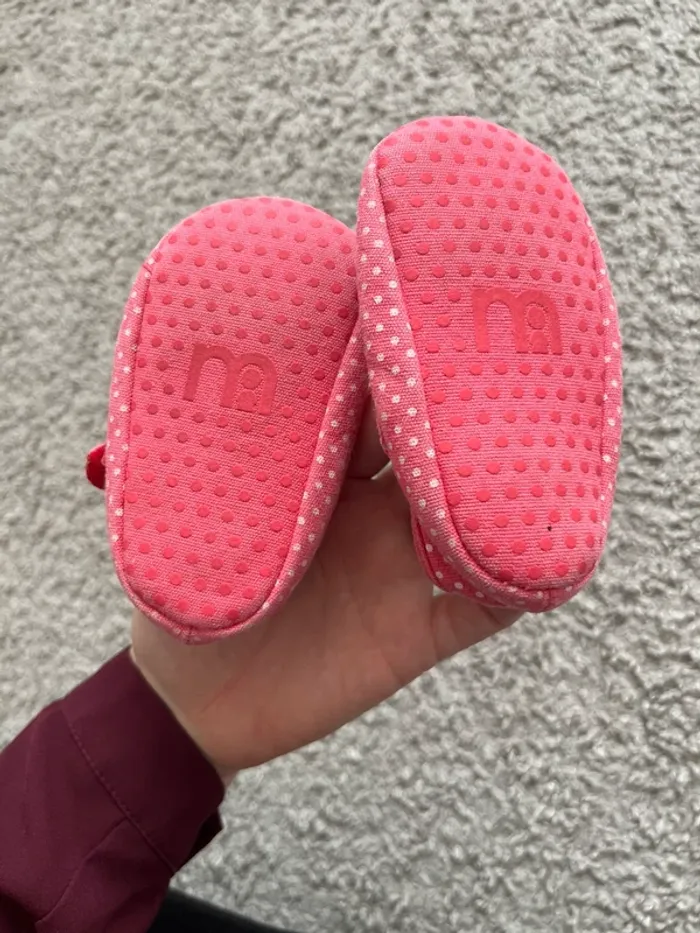 Chaussure bébé - photo numéro 3
