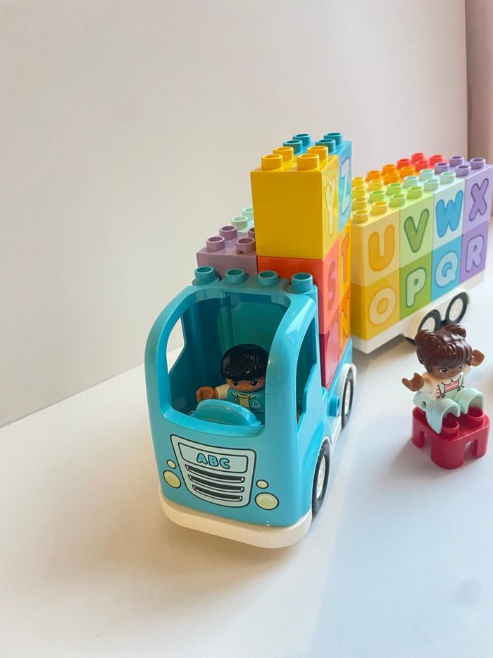 Lego duplo Le camion de l’alphabet - photo numéro 2