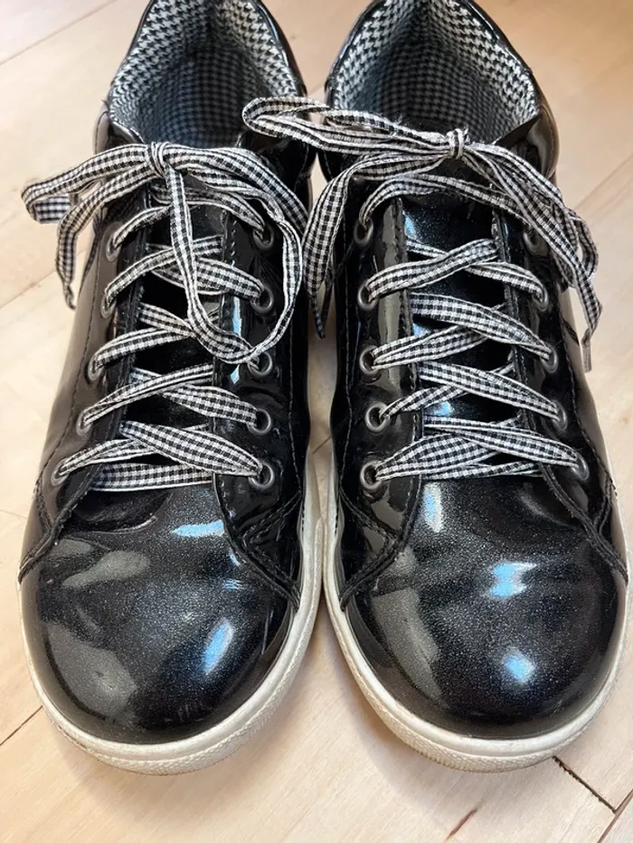 Sneakers vernis - photo numéro 6