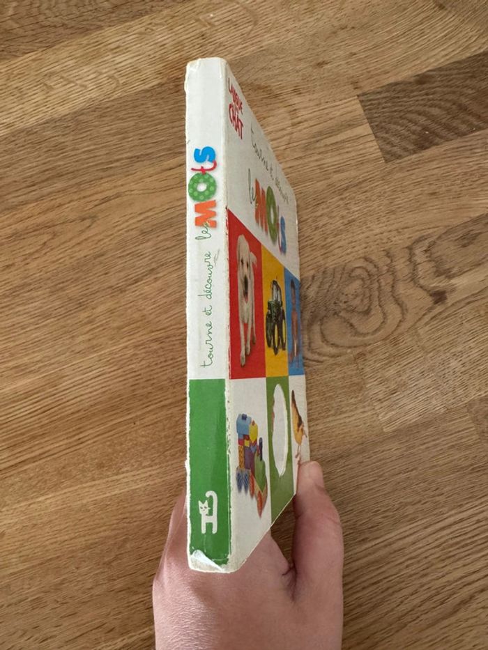 Livre tourne et découvre les mots - photo numéro 2