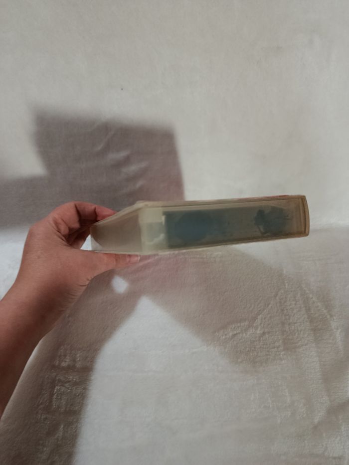 A saisir, cassette VHS  " Juliette je t'aime " ( bien lire svp ) - photo numéro 3