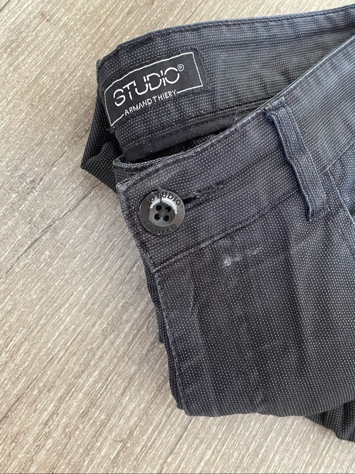 Pantalon noir - photo numéro 4