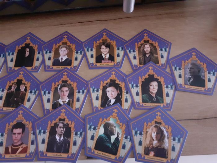Lot de 22 cartes chocogrenouille Harry Potter - photo numéro 2