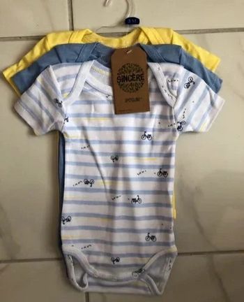 Lot de 3 Bodies manches courtes Sincere coton bio T 3 mois neufs ds emballage