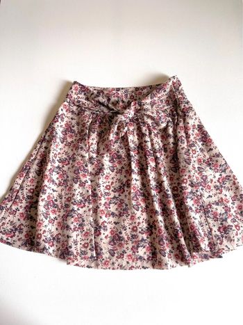 Jupe Monoprix “autre ton” fleurie taille 36 jamais portée