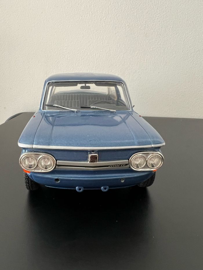 Voiture miniature Revell 1:18 – NSU TT bleue – Capot et portières ouvrants – Modèle de collection - photo numéro 8
