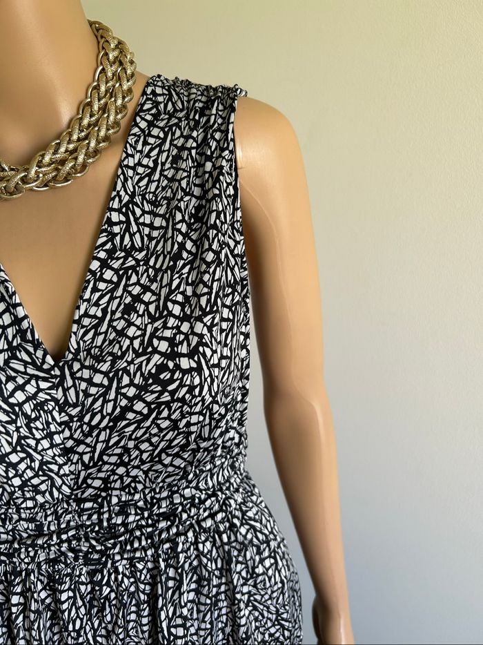 Blouse imprimée noire et blanche sans manches Morgan taille S jamais portée - photo numéro 4