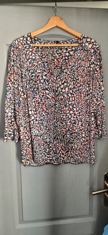 Haut P.L.U.S taille 6