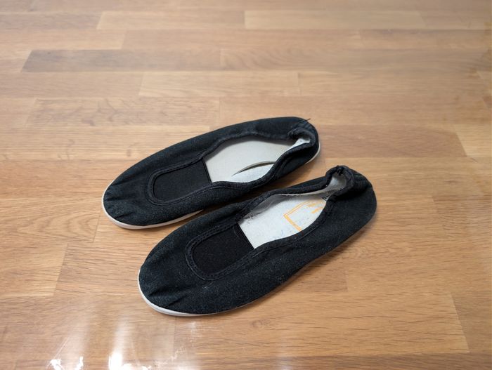 Chaussons de gym unisexe pointure 30