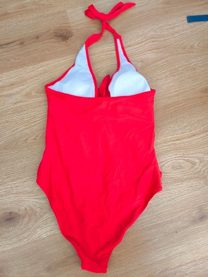Maillot de bain une pièce rouge  Taille L Neuf - photo numéro 2