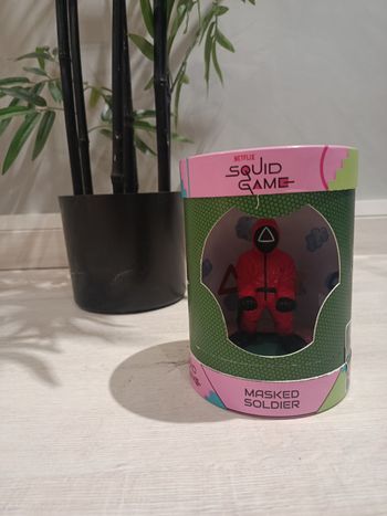 Cable Guys Squid Game