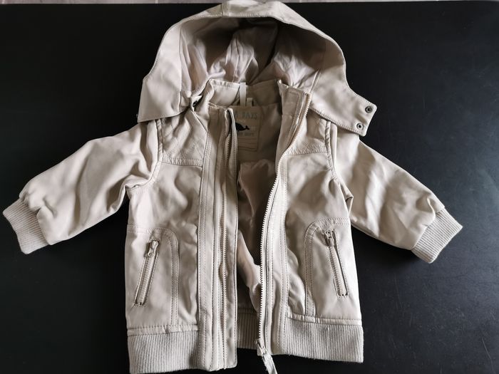 Veste beige "simili cuir beige" _garçon_9mois - photo numéro 2