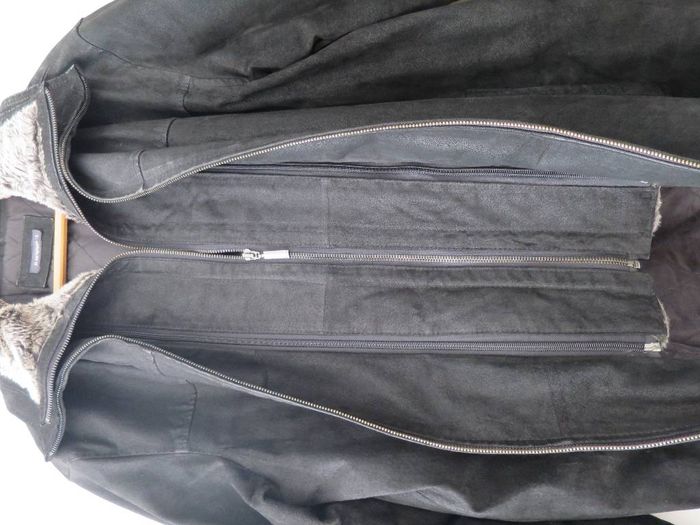 Veste Noire - photo numéro 4