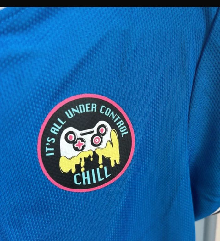 👕 T-shirt bleu marine monstre gamer 🎮 - Primark - 5/6 ans - photo numéro 6