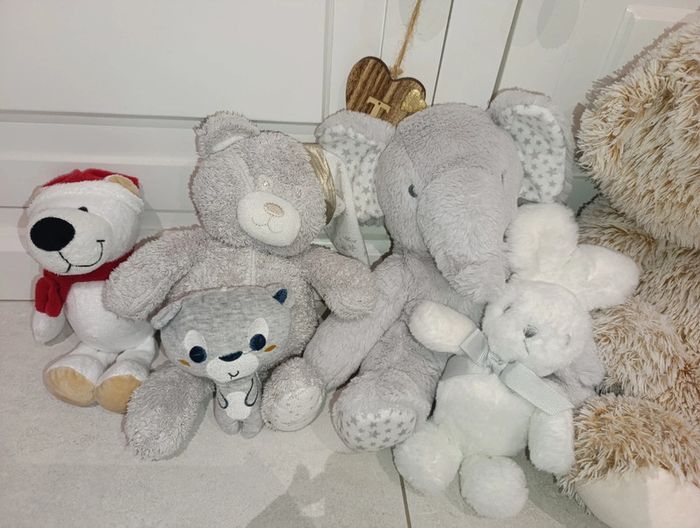 Lot de peluches - photo numéro 2