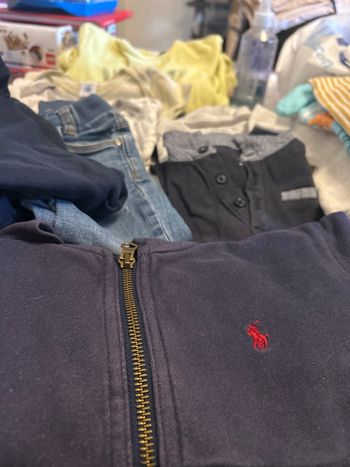 Lot vêtement 24 mois