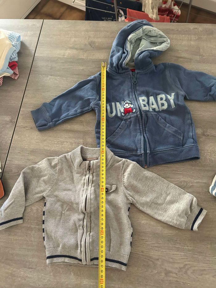 Lot de vetements garçon - photo numéro 4