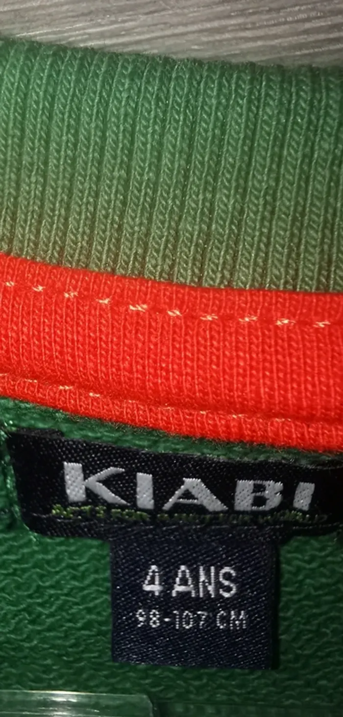 Pull fille 4 ans - photo numéro 2