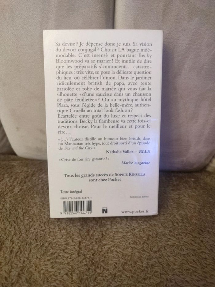 Sophie kinsella l'accro du shopping dit Oui - photo numéro 2