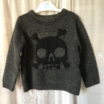Pull tête de mort 3 ans Kiabi