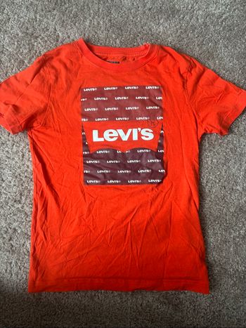 T shirt levi’s
