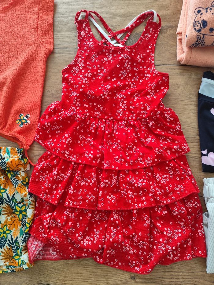 Lot vêtements 8ans fille - photo numéro 3