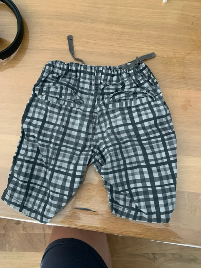 Short à carreaux - photo numéro 4