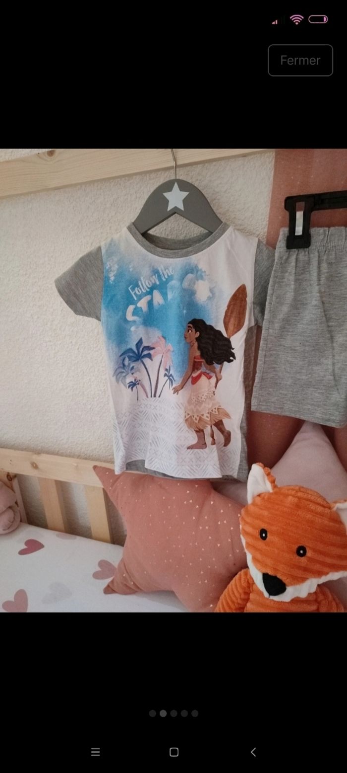 Ensemble short + tee-shirt Vaiana - 2 ans - Très bon état - Disney - photo numéro 2