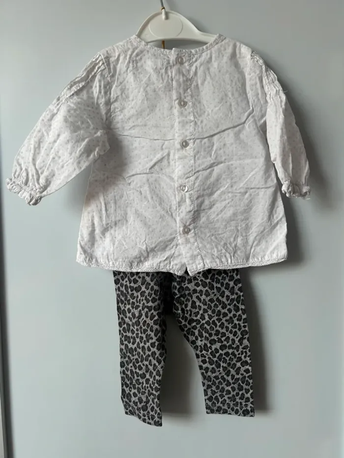 Blouse à pois et legging - photo numéro 2