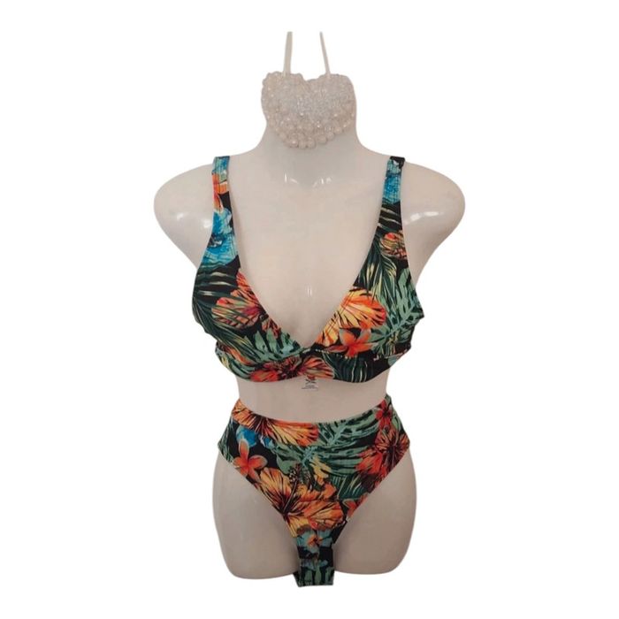maillot de bain 2 pièces motif tropical taille M