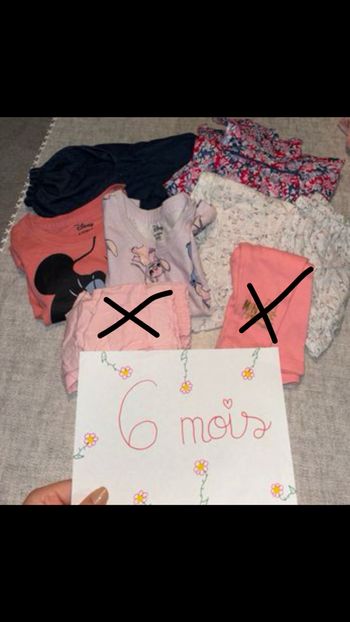 Lots vêtements bébé