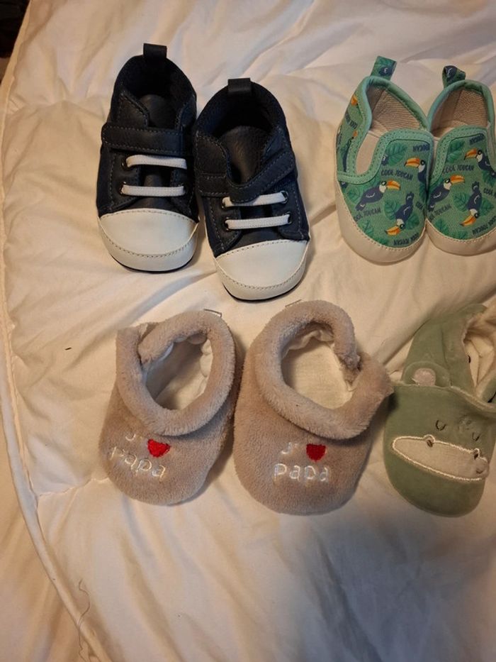 Lot chaussures bebe - photo numéro 2