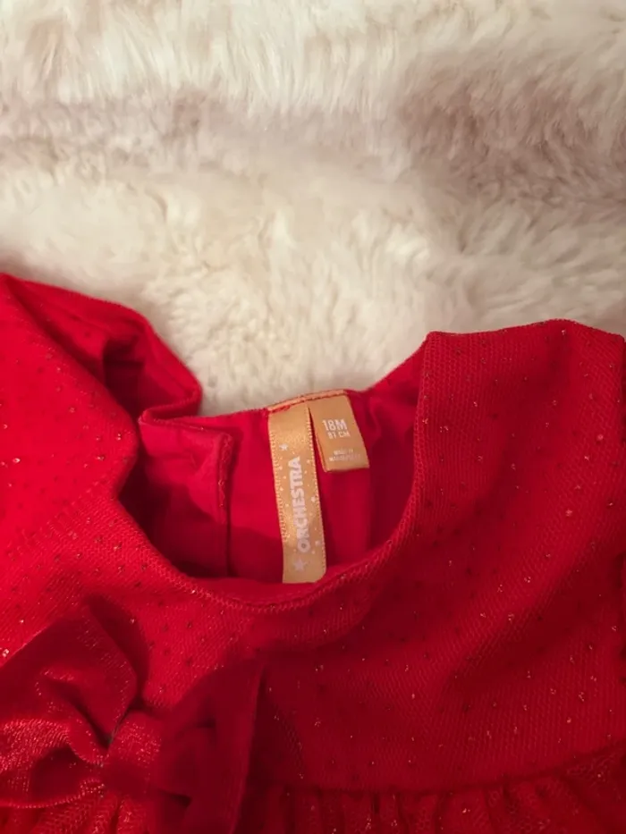 Magnifique robe rouge fille 18 mois - photo numéro 3
