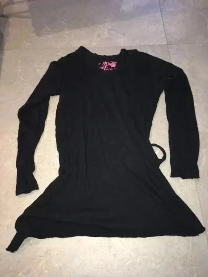 Tunique noire Jennyfer – Taille M – simple & élégante - photo numéro 2