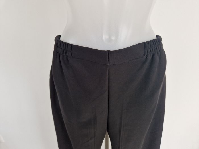 Pantalon noir élastique - photo numéro 2